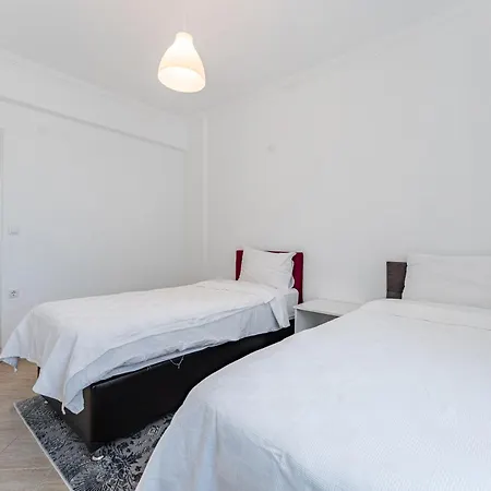 Apartment Assos *